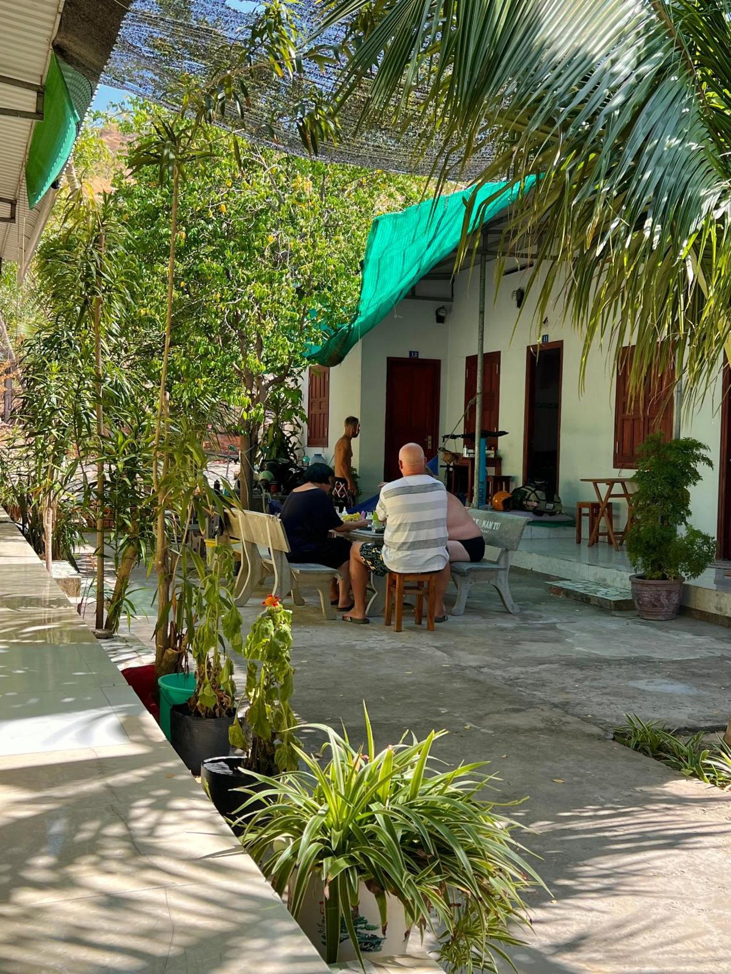 Duc Thao Guest House Mũi Né Buitenkant foto