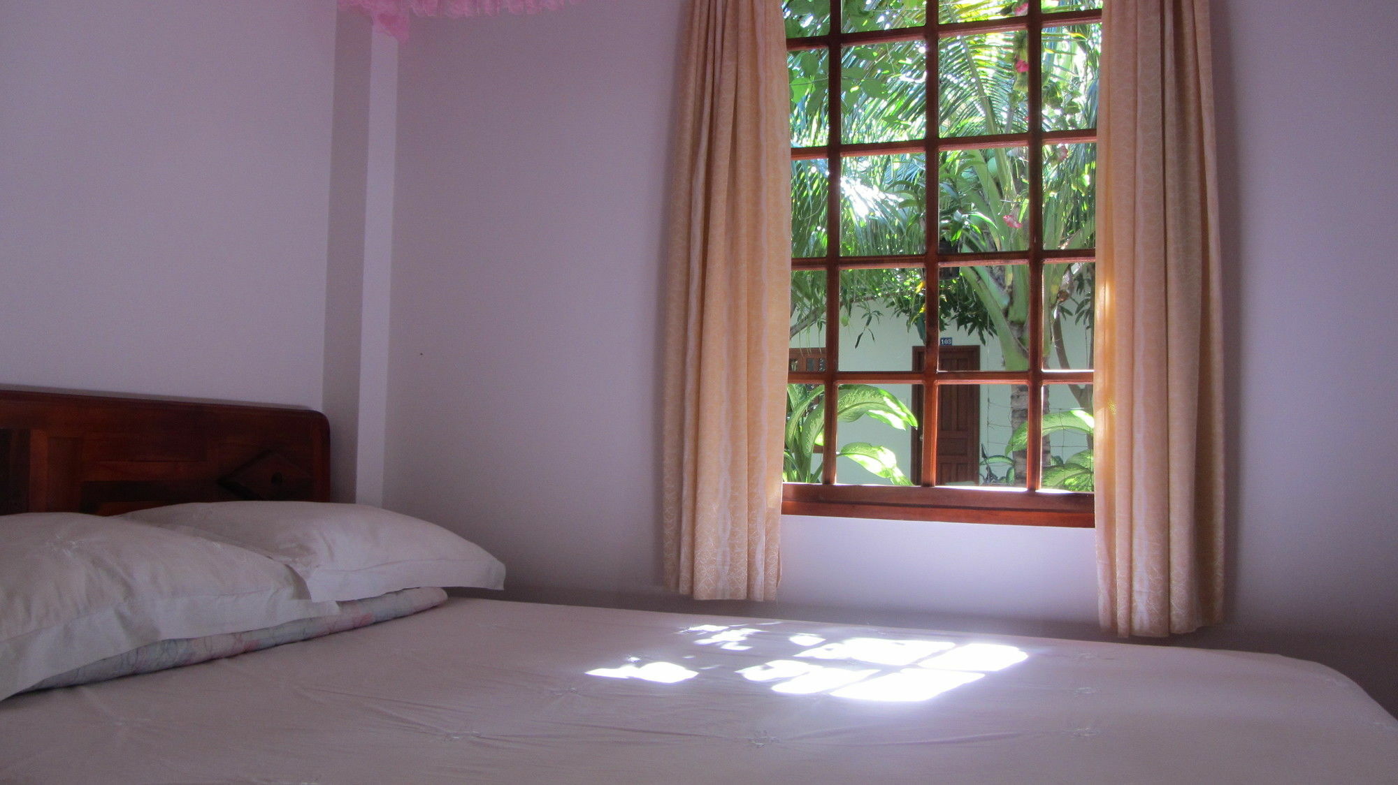 Duc Thao Guest House Mũi Né Buitenkant foto